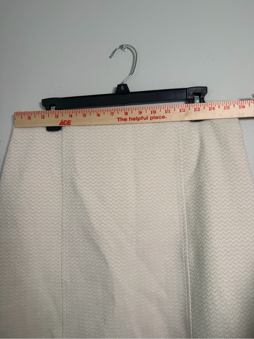 MM.LaFleur Cream Textured Chevron A-Line Skirt Size 12 Office Business Casual - Picture 7 of 12